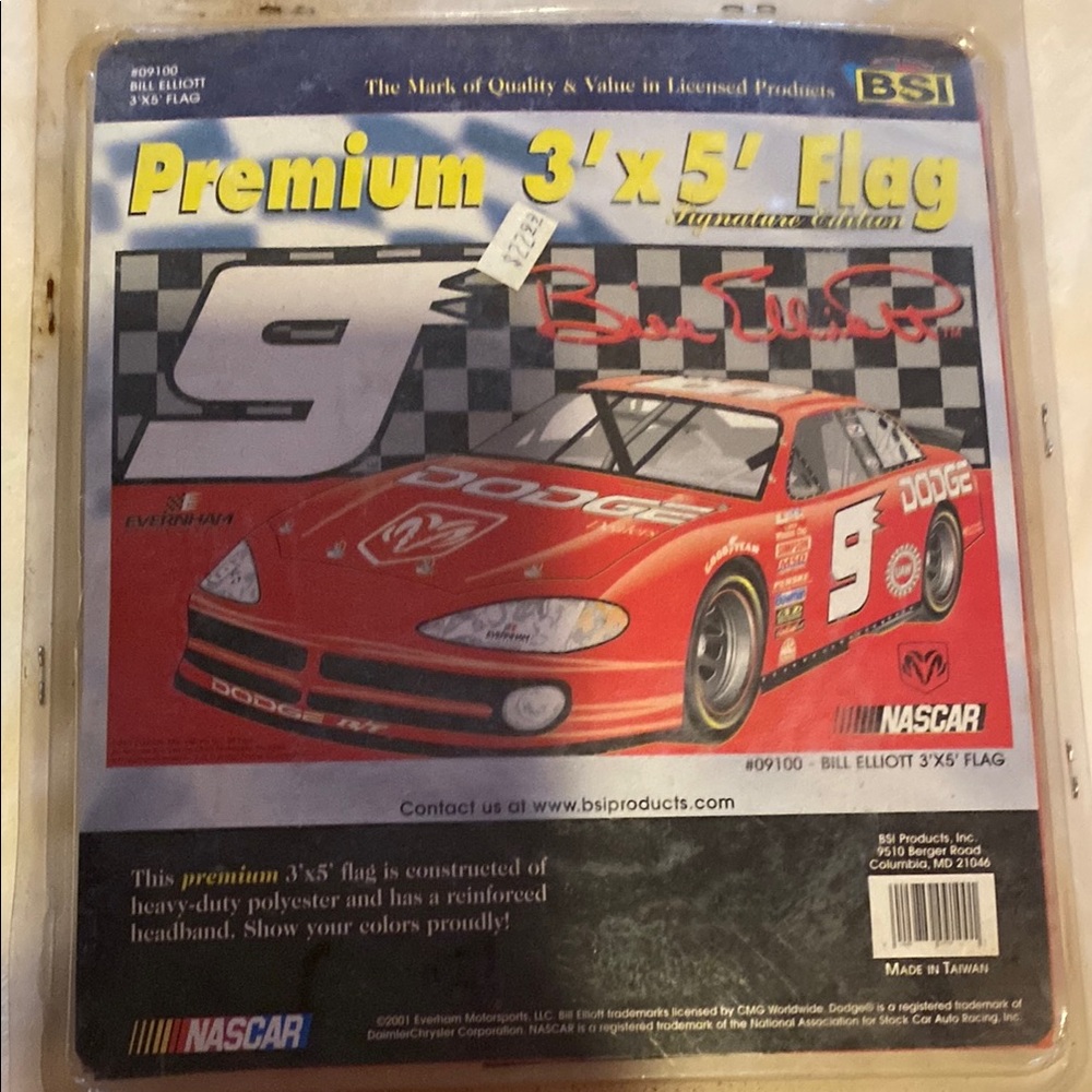 BILL ELLIOT Vibrant Red and White Racing 3x5 Flag #9 NASCAR NIB
